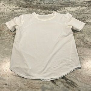 Lululemon workout shirt